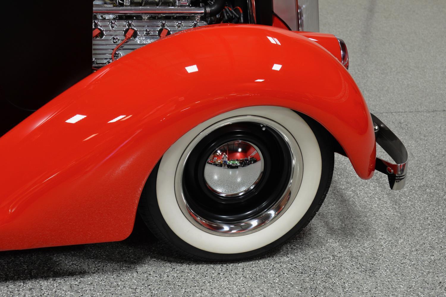 Ford-3-Window-Coupe-1936-Black-Rerd-Leather-3187-38