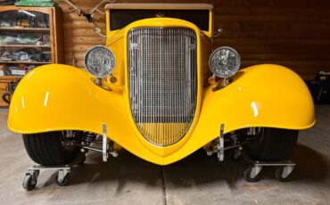 Ford-40-Cabriolet-1933-Viper-Race-Yellow-Tan-Saddle-201-4