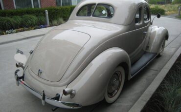 Ford-5-window-coupe-1937-2