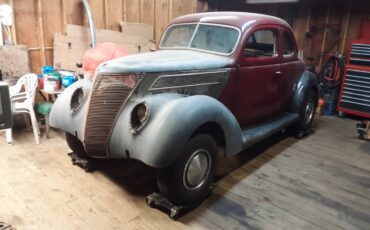 Ford-5-window-coupe-1937-5