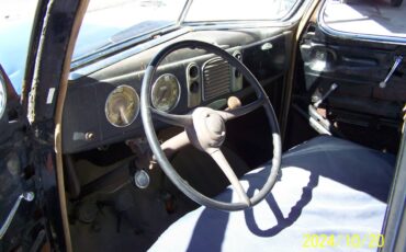 Ford-5-window-coupe-1938-4