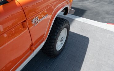 Ford-Bronco-1968-Orange-Tan-1793-10