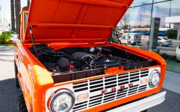 Ford-Bronco-1968-Orange-Tan-1793-5