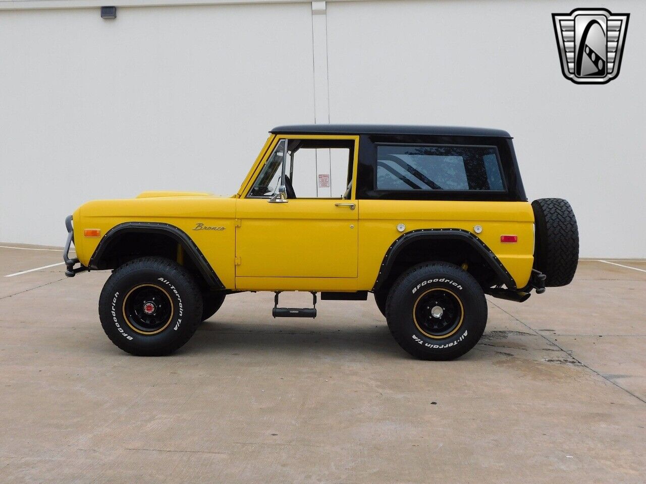 Ford-Bronco-1970-2