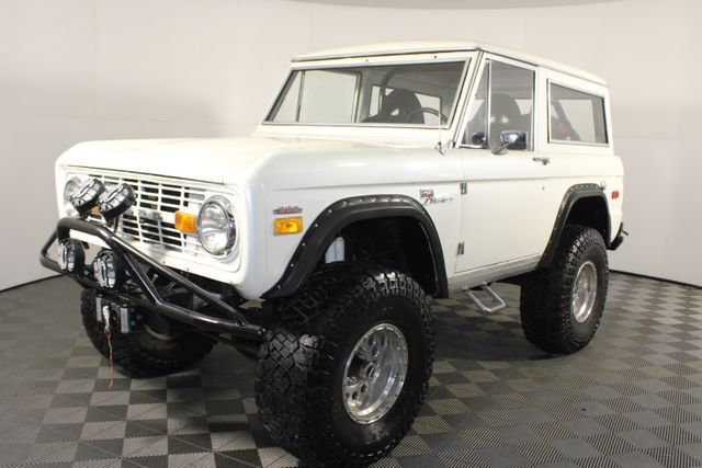 Ford-Bronco-1970-White-805-3