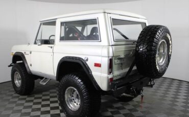 Ford-Bronco-1970-White-805-7