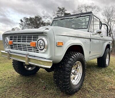 Ford-Bronco-1972-1