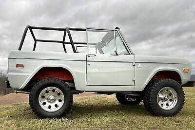 Ford-Bronco-1972-3