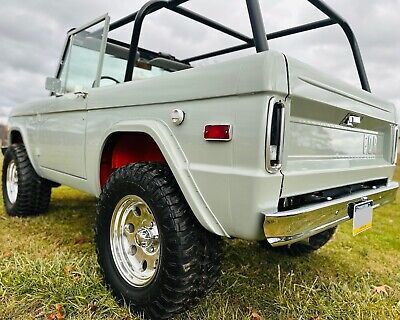 Ford-Bronco-1972-6