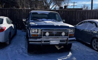 Ford-Bronco-1983-4