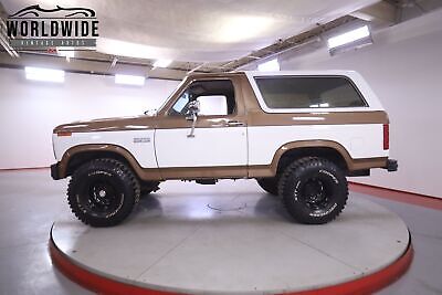 Ford-Bronco-1986-2