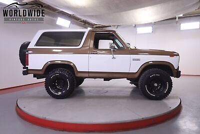 Ford-Bronco-1986-3