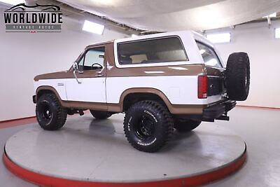 Ford-Bronco-1986-4