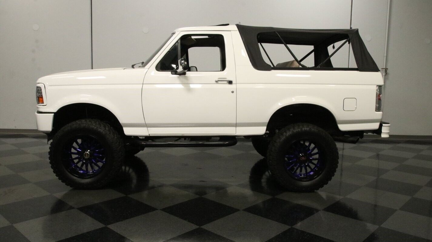 Ford-Bronco-1996-2