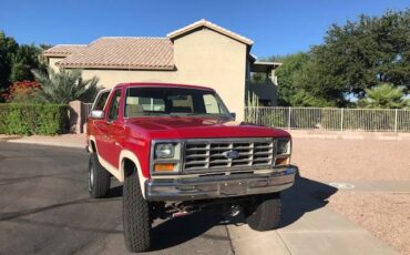 Ford-Bronco-4x4-1985-16