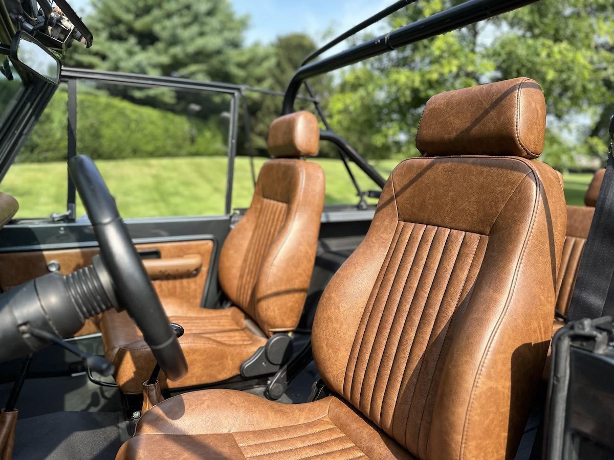 Ford-Bronco-Cabriolet-1969-35