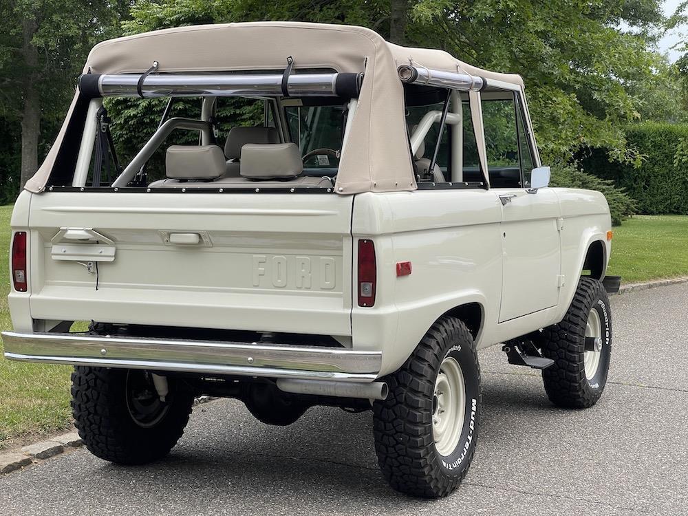 Ford-Bronco-Cabriolet-1970-Ivory-Tan-647-7