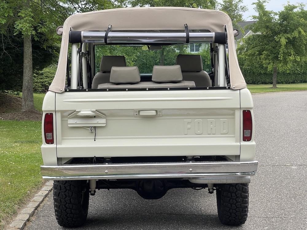 Ford-Bronco-Cabriolet-1970-Ivory-Tan-647-8