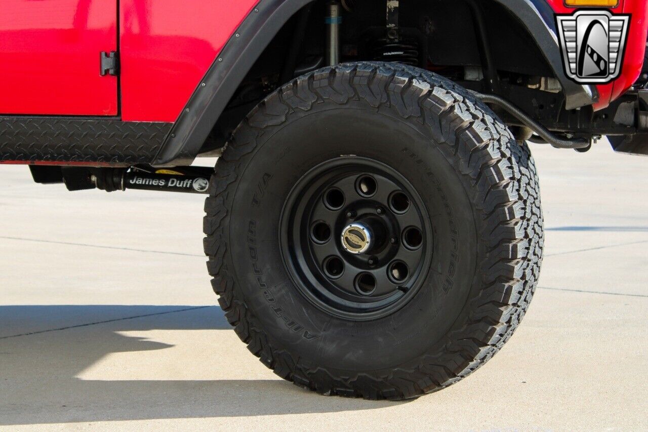 Ford-Bronco-Cabriolet-1972-Red-Black-11335-11