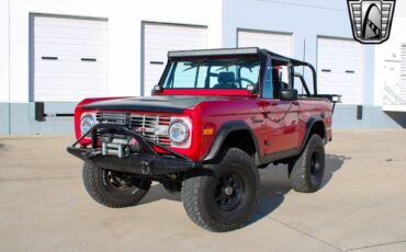 Ford-Bronco-Cabriolet-1972-Red-Black-11335-2