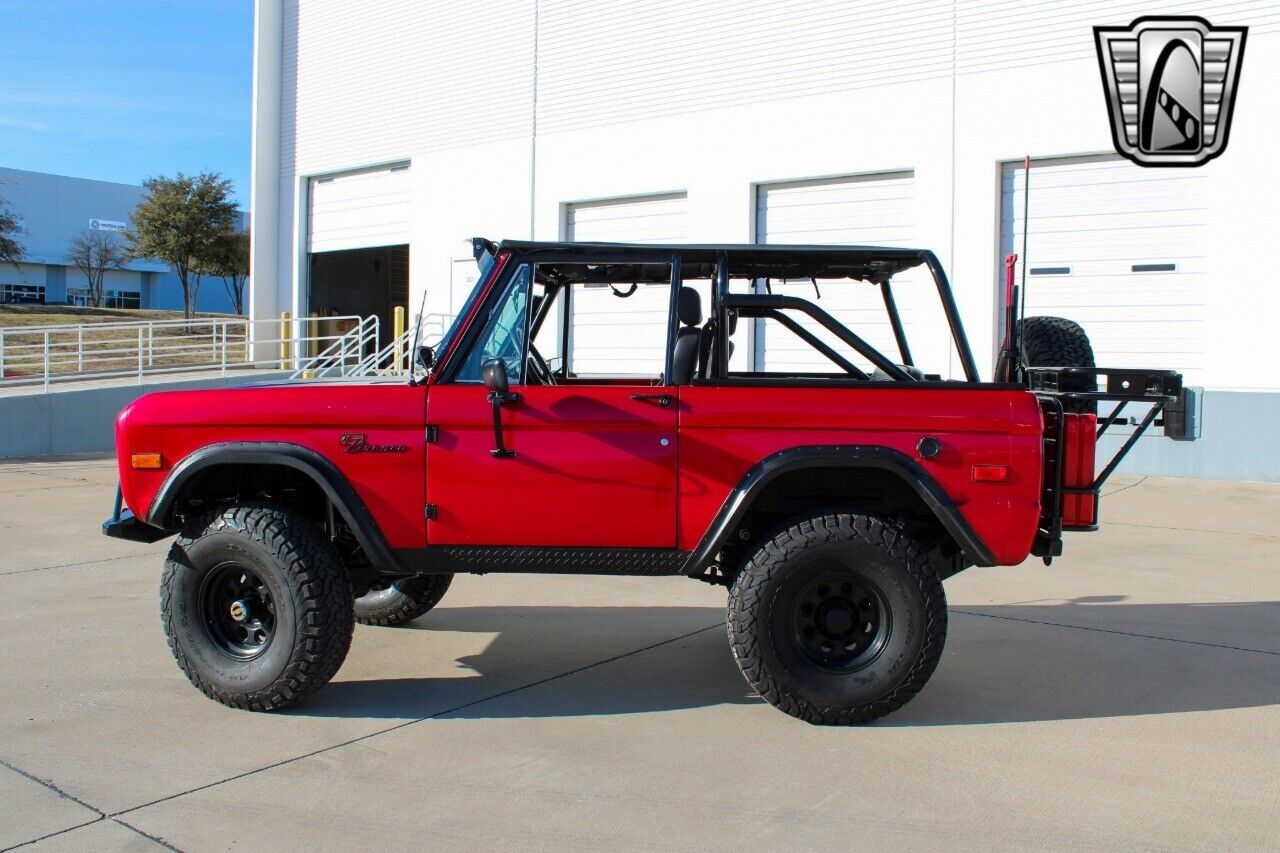 Ford-Bronco-Cabriolet-1972-Red-Black-11335-3