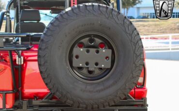 Ford-Bronco-Cabriolet-1972-Red-Black-11335-9