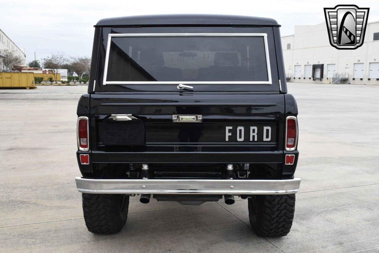 Ford-Bronco-Cabriolet-1976-Black-Black-2081-3