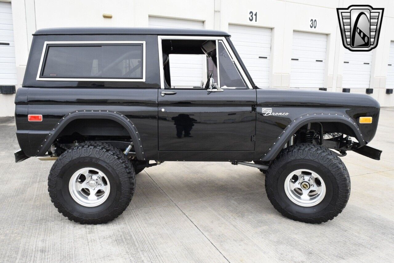 Ford-Bronco-Cabriolet-1976-Black-Black-2081-4