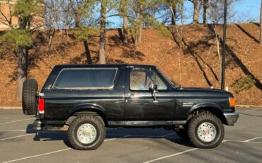 Ford-Bronco-Full-Size-Van-1988-Black-76832-13