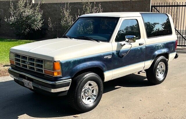 Ford-Bronco-II-SUV-1990-20