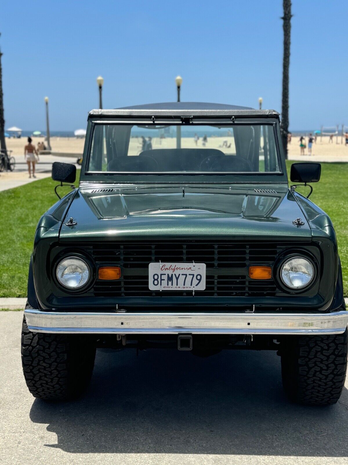 Ford-Bronco-SUV-1968-Green-Black-141622-1