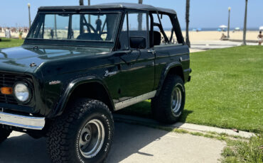 Ford-Bronco-SUV-1968-Green-Black-141622-2