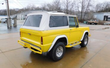 Ford-Bronco-SUV-1968-Yellow-Gray-100452-17