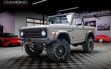 Ford-Bronco-SUV-1975-Gray-Black-1590-2