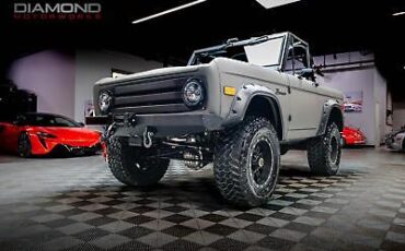 Ford-Bronco-SUV-1975-Gray-Black-1590-6