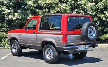 Ford-Bronco-SUV-1989-Red-Gray-168696-3