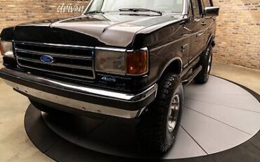 Ford-Bronco-SUV-1990-16