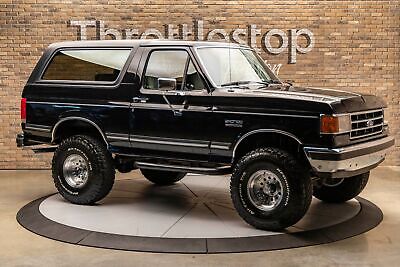 Ford-Bronco-SUV-1990-4