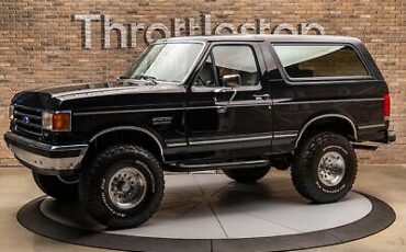 Ford Bronco SUV 1990