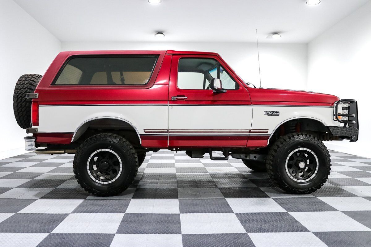 Ford-Bronco-SUV-1994-7