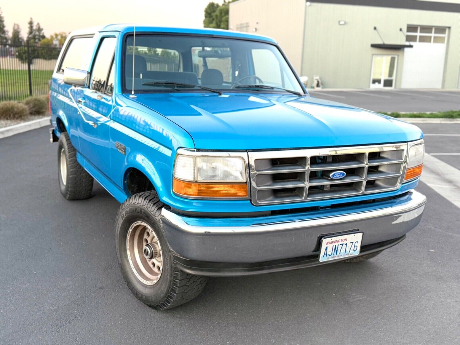 Ford-Bronco-SUV-1995-BIMINI-BLUE-Blue-194087-14