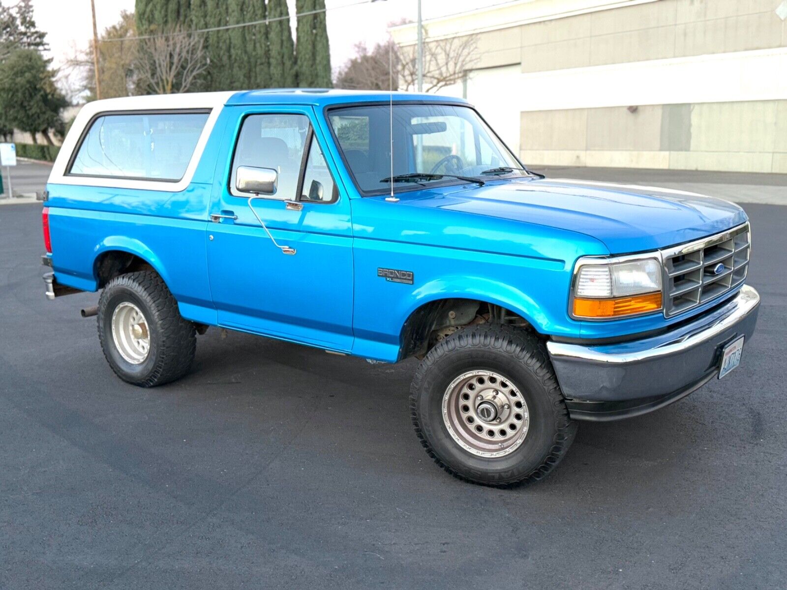 Ford-Bronco-SUV-1995-BIMINI-BLUE-Blue-194087-15