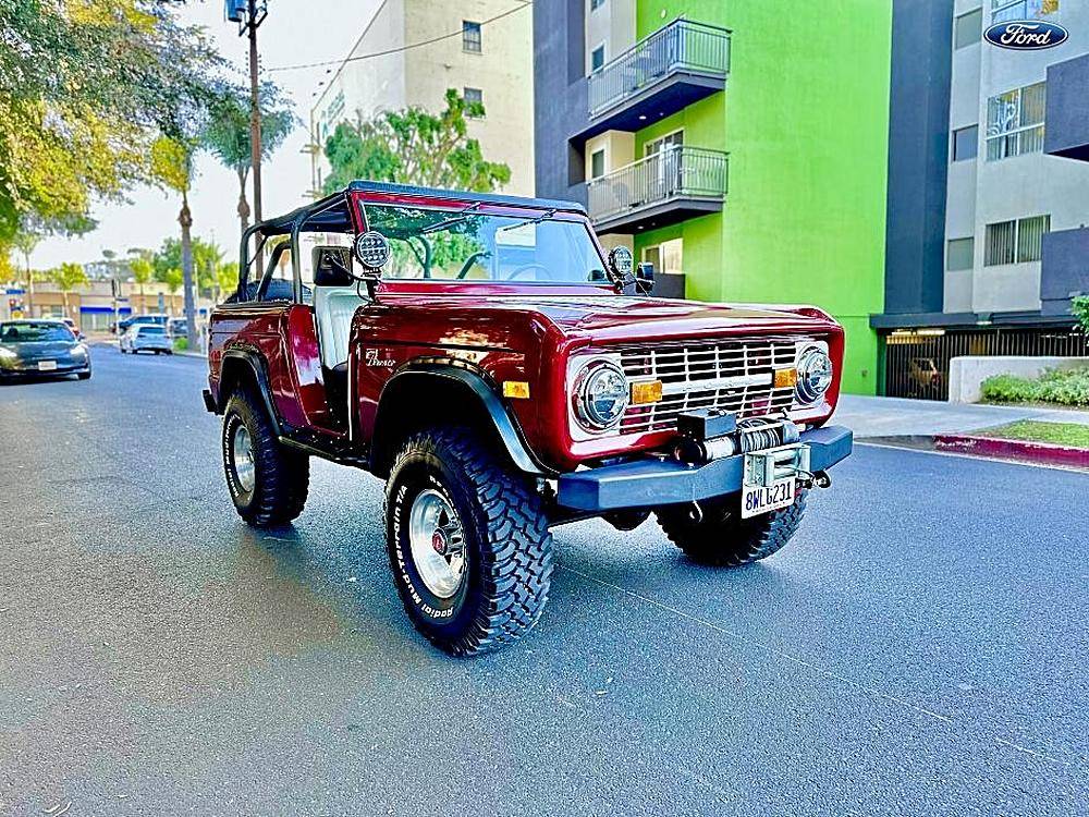 Ford-Bronco-complete-restoration-1976-custom-30478-1