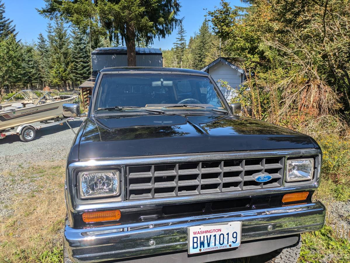 Ford-Bronco-ii-1985-2