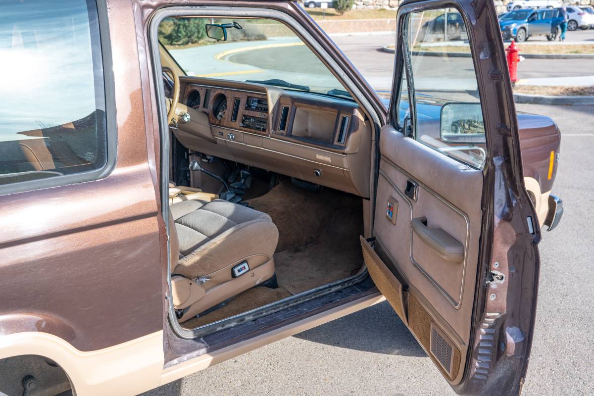 Ford-Bronco-ii-1987-5