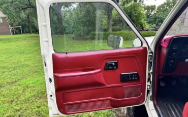 Ford-Bronco-ii-xl-1989-white-115872-8