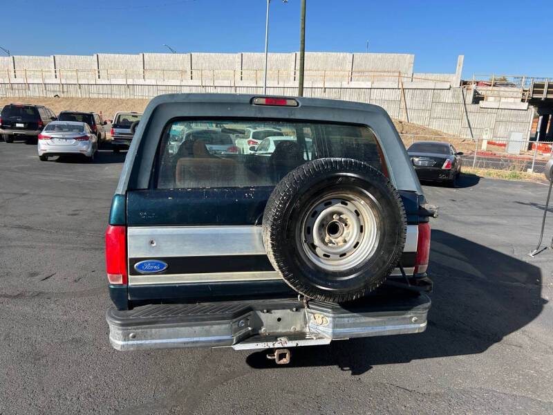 Ford-Bronco-xlt-1995-22523-7