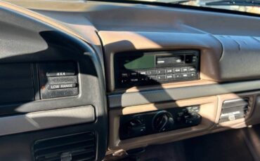 Ford-Bronco-xlt-2dr-suv-1995-21