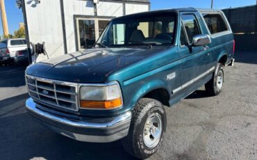 Ford-Bronco-xlt-2dr-suv-1995