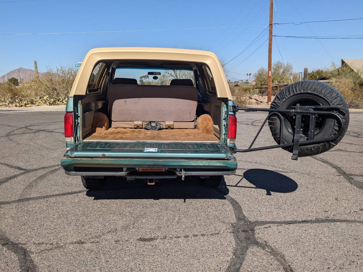 Ford-Bronco-xlt-eddie-bauer-1988-4